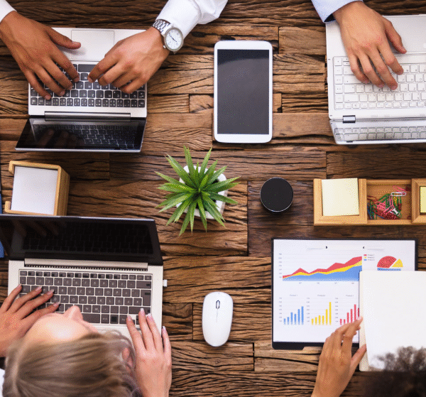 Challenges of Digital Workplaces