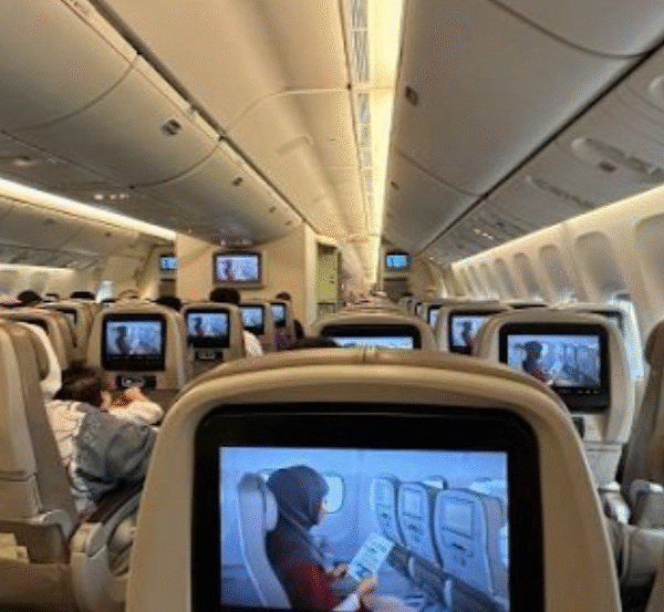 Booking Business Class: A Complete Guide to Luxurious Air Travel