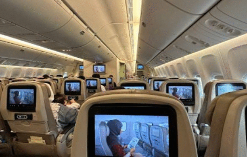 Booking Business Class: A Complete Guide to Luxurious Air Travel